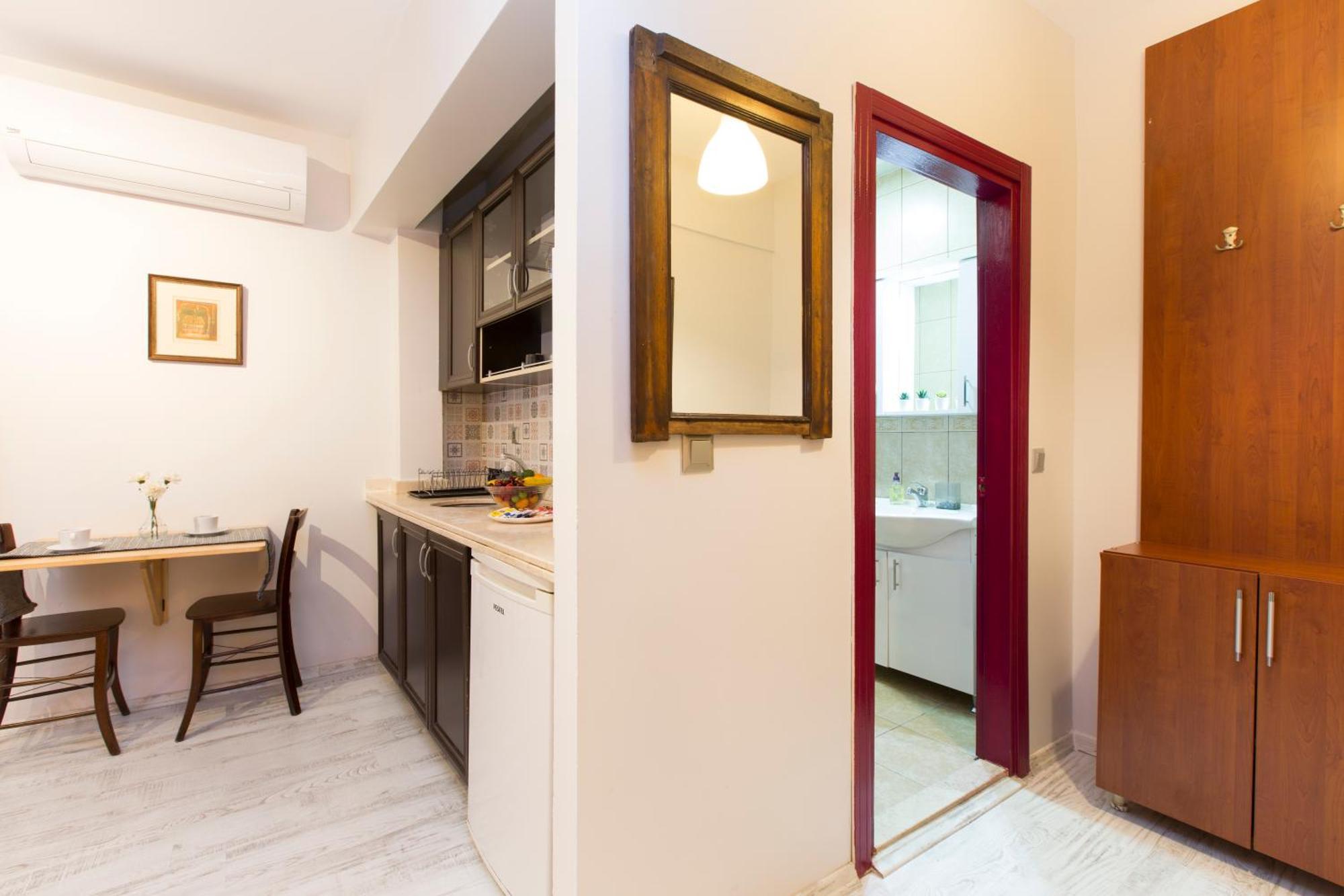 Istanbul Suite Hotels Istiklal ภายนอก รูปภาพ